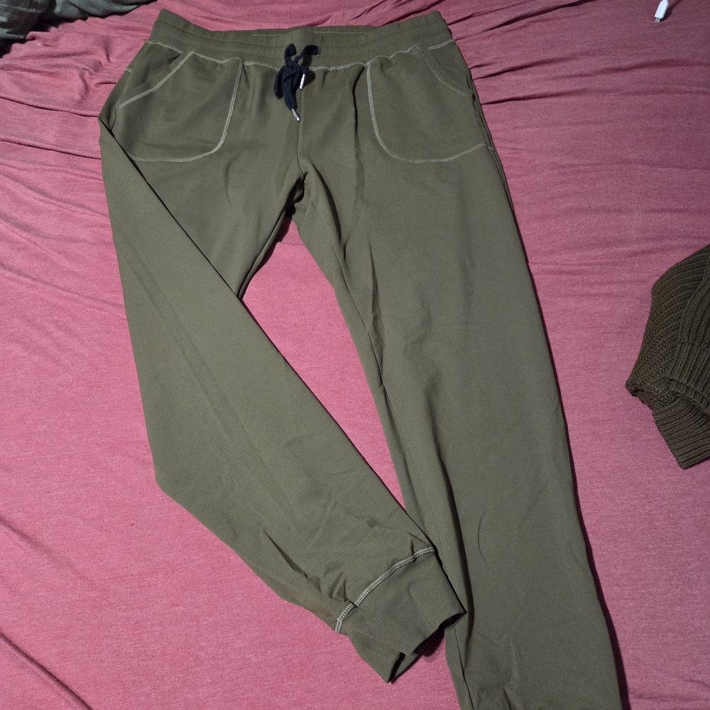 Zyia Olive Green Jogger Pants